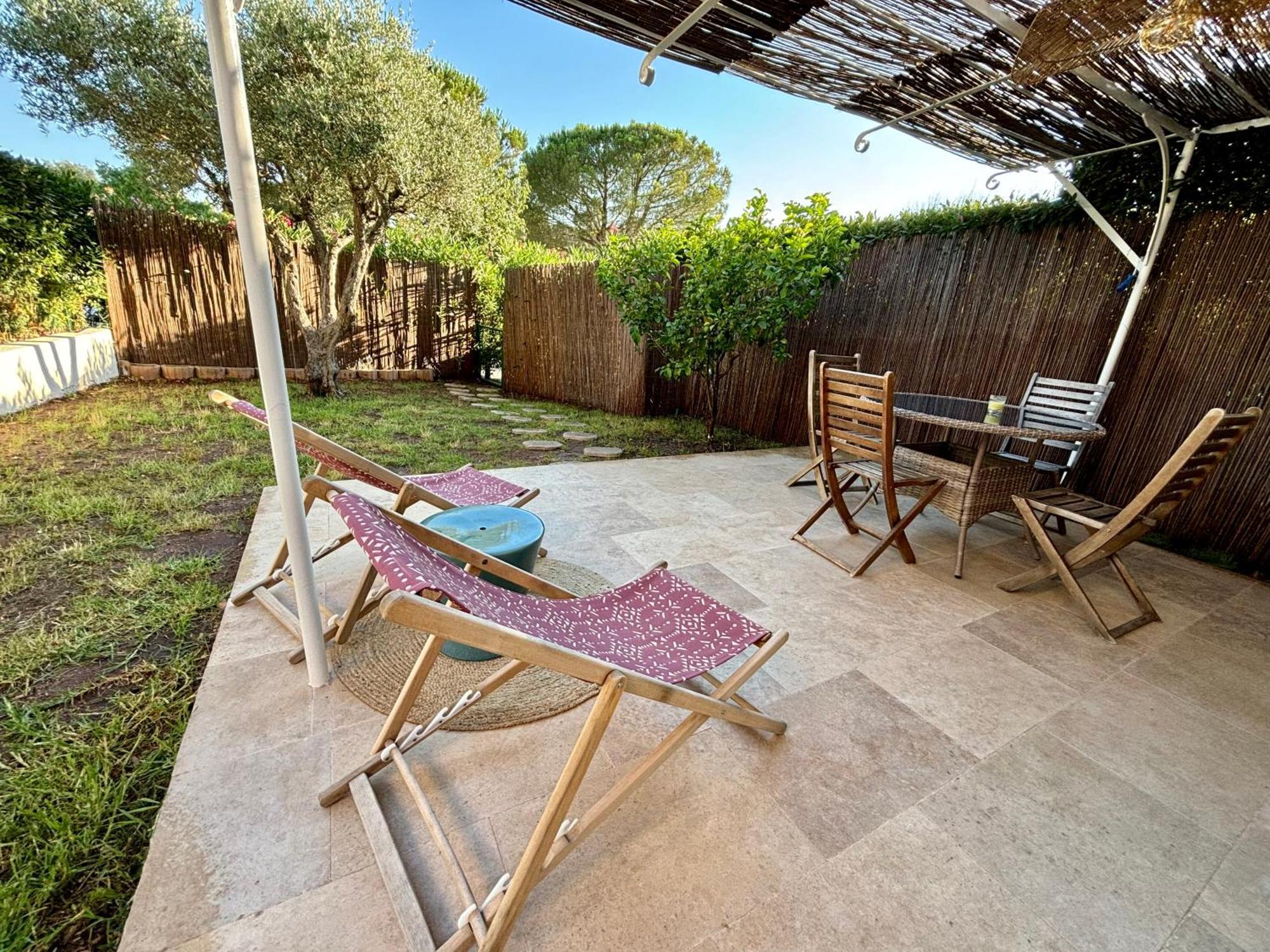Bastidon Paisible Dans Residence Avec Piscine Fréjus Exterior foto